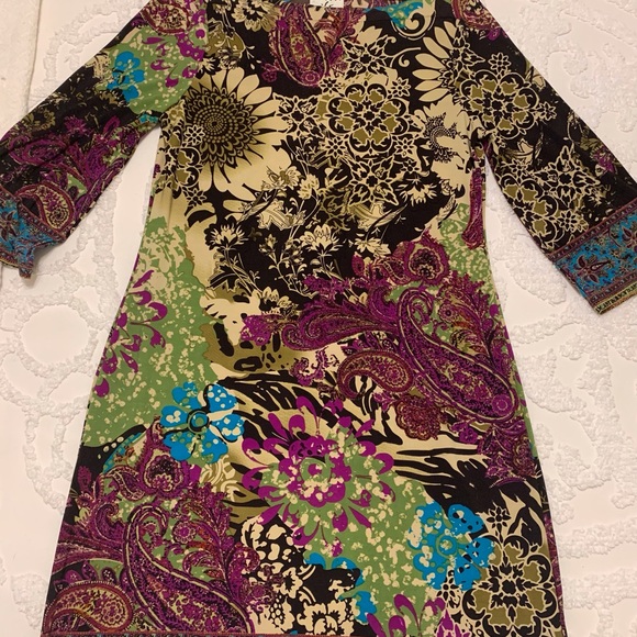 Ice Red and Blue Sheath Dress V-neck 3/4 Sleeve - Picture 2 of 9